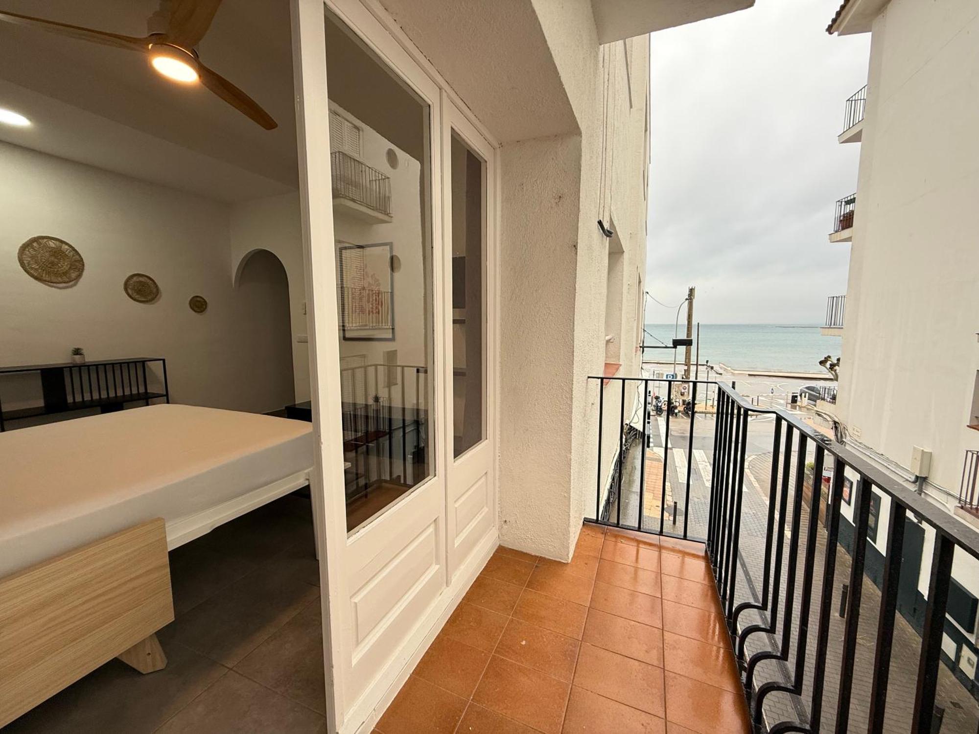 Agi Macia Centro Apartment Росес Екстериор снимка